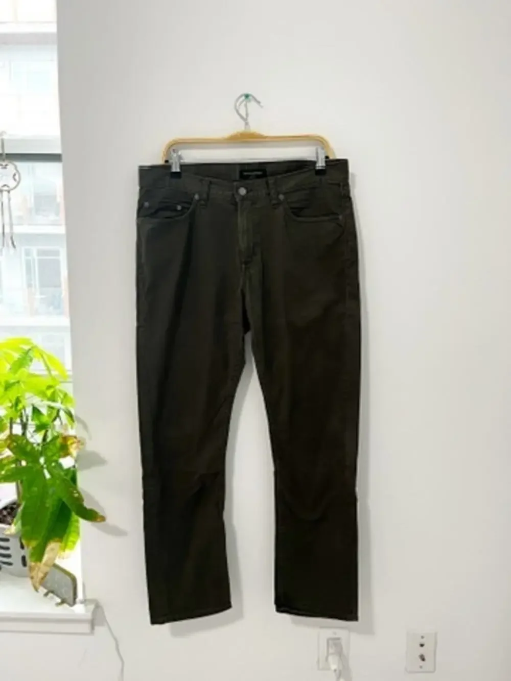 Banana Republic Men's Dark Green Slim Fit Pants Size 33